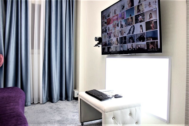 Model online la cea mai profitabila agentie.